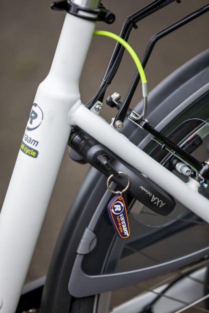 Vanraam veloplus Vélo Fauteuil - transport facilité embarqué de fauteuil roulant - motorisation électrique